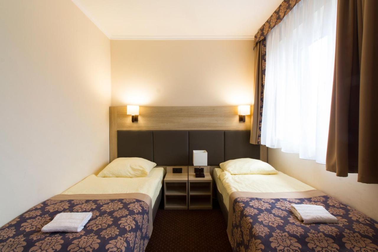 Motel Db2000 Biłgoraj Exteriér fotografie