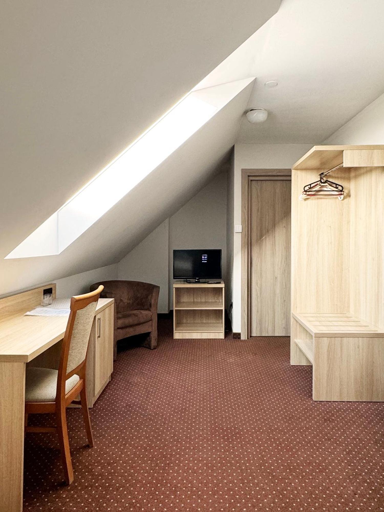 Motel Db2000 Biłgoraj Exteriér fotografie