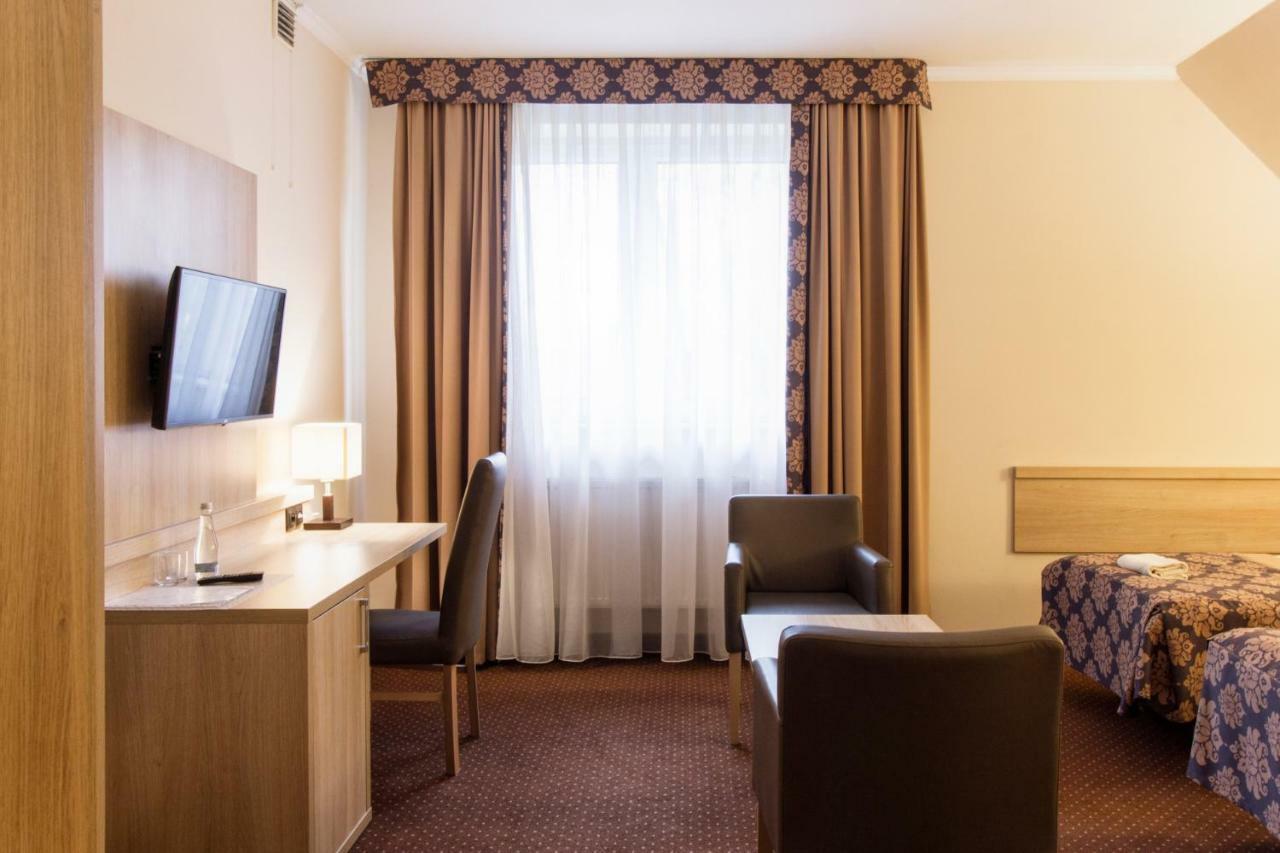 Motel Db2000 Biłgoraj Exteriér fotografie