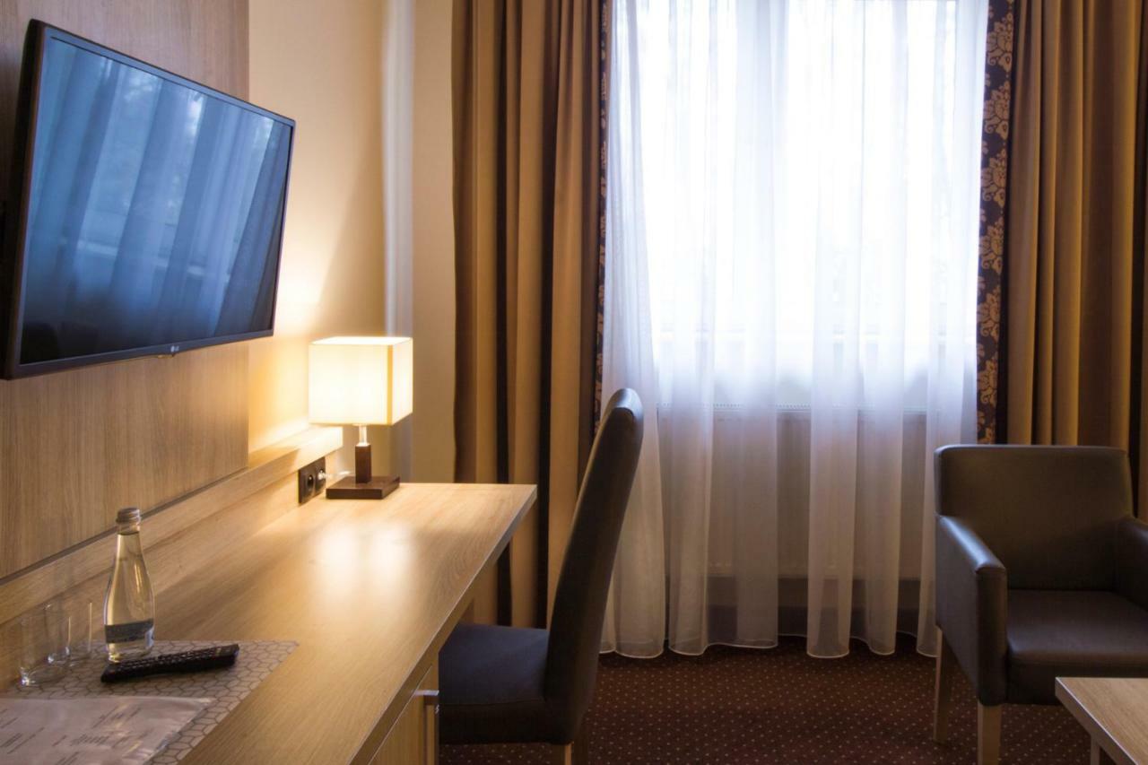 Motel Db2000 Biłgoraj Exteriér fotografie